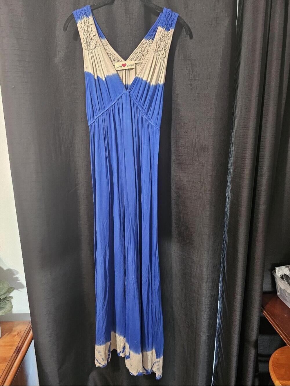Love Token Blue and Cream V-Neck Maxi Dress